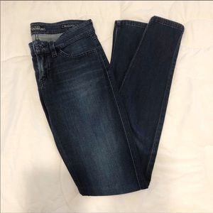 81 Guess Jeans Brittney Skinny